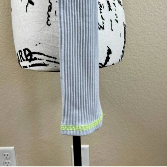 Wild Fable women top blue long sleeve crop top - Picture 9 of 9